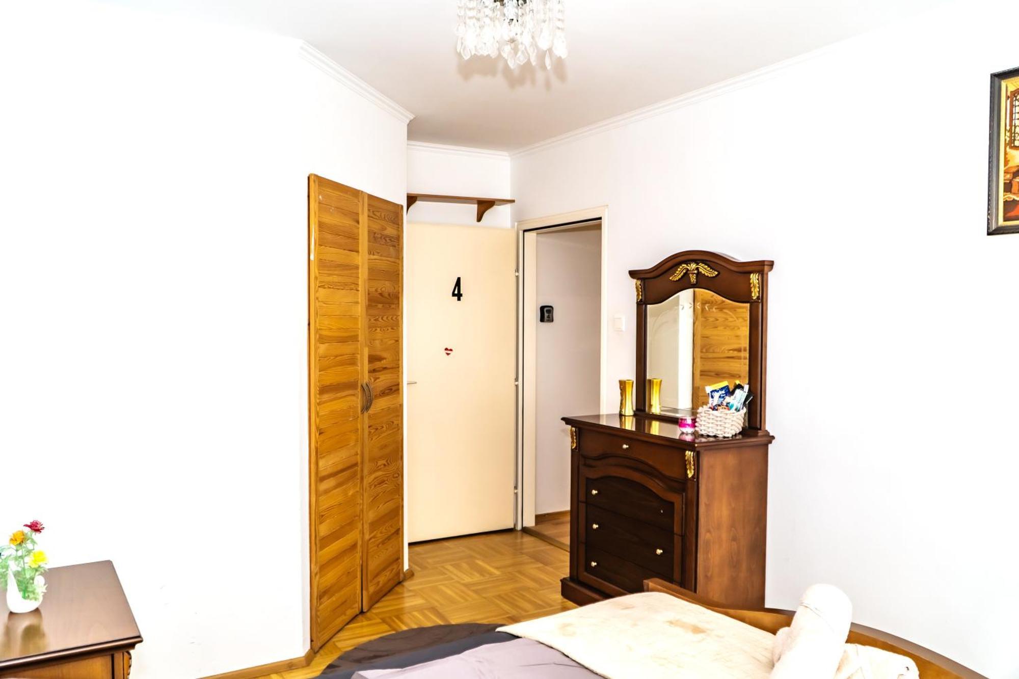 Spacious Rooms 5 Minutes To Wiener Stadthalle Viena Exterior foto