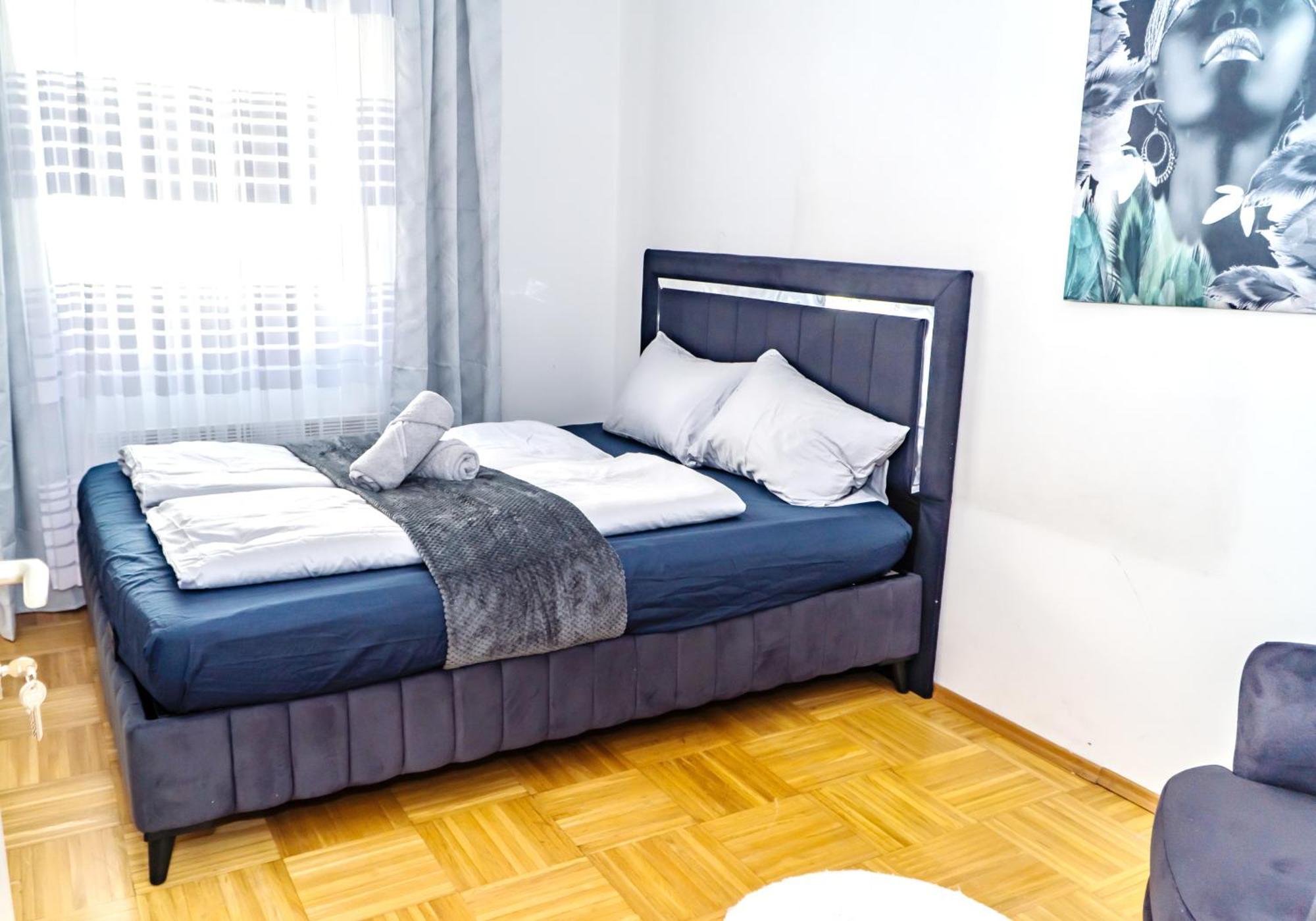 Spacious Rooms 5 Minutes To Wiener Stadthalle Viena Exterior foto