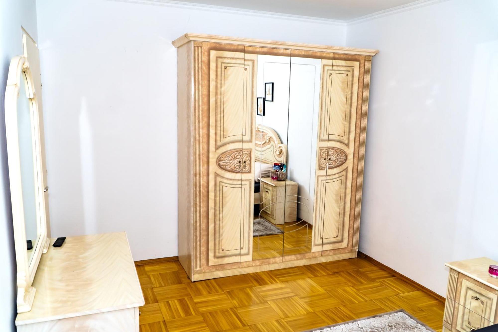 Spacious Rooms 5 Minutes To Wiener Stadthalle Viena Exterior foto
